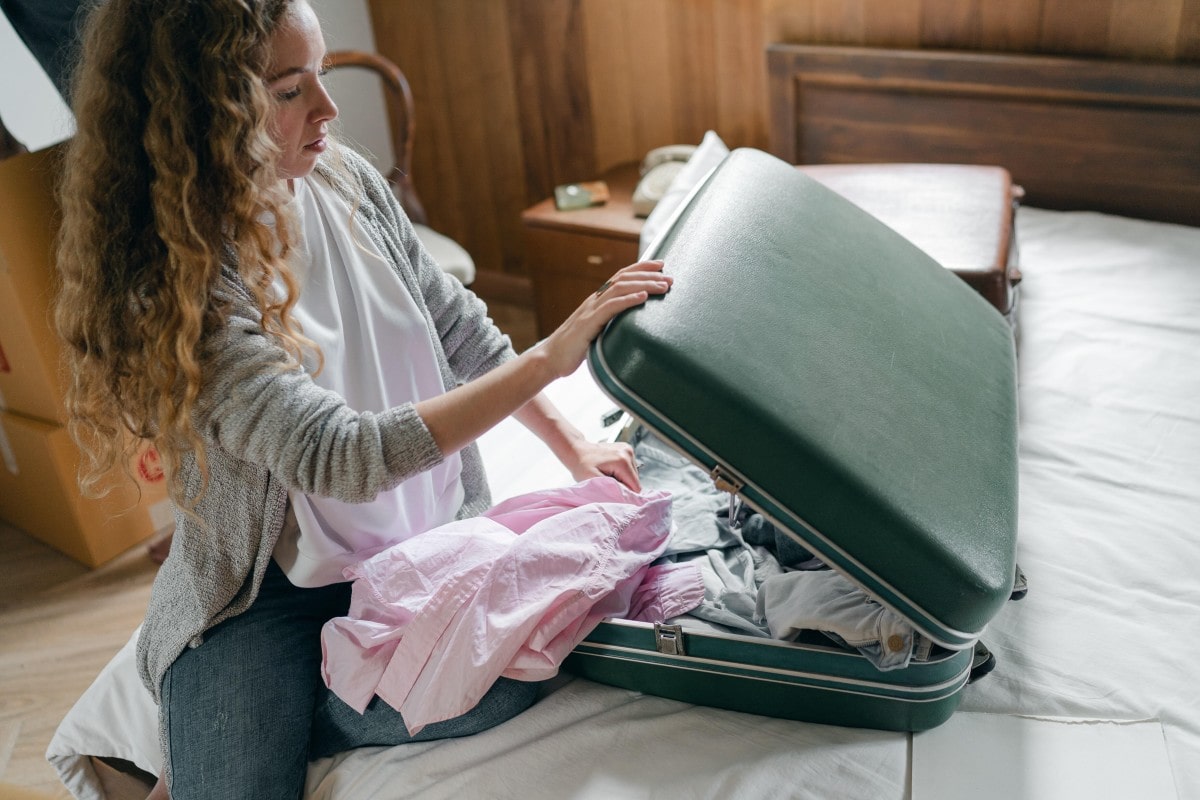 Where can you find steadfast luggage storage services in Austin?